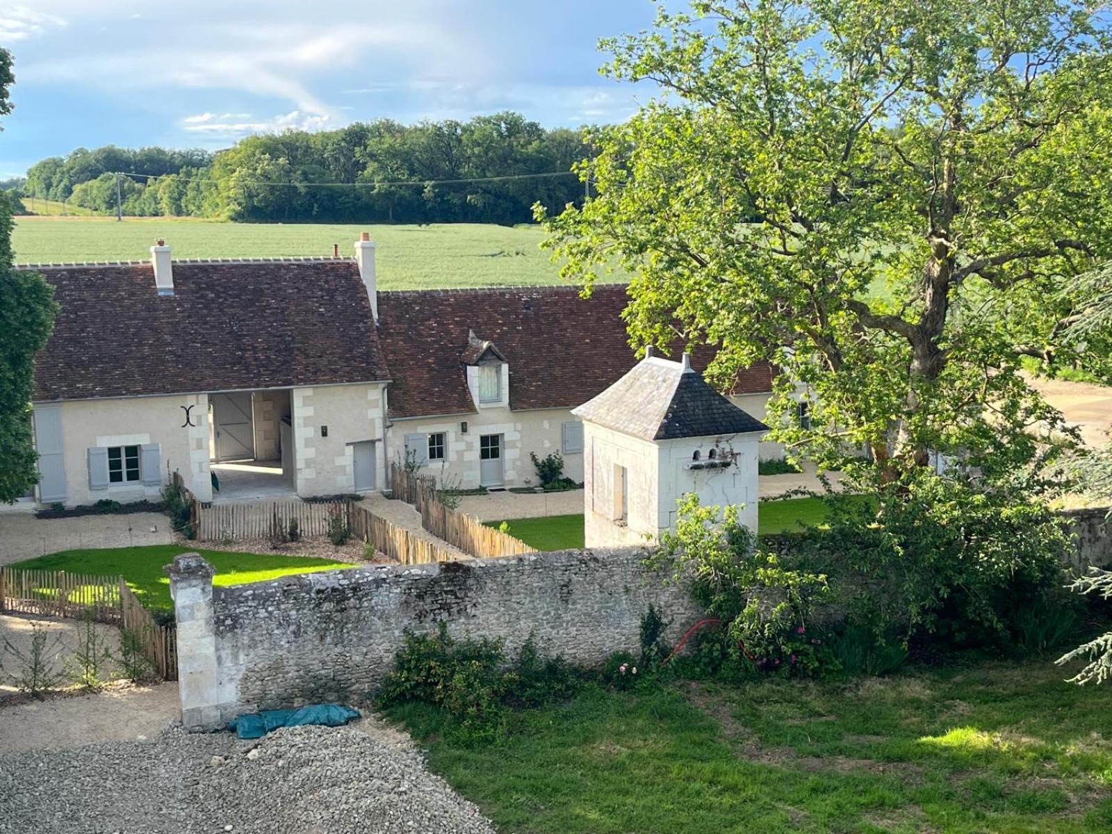 Le Puits Renaissance - Gites De Caractere Et Piscine Chauffee Chambourg-sur-Indre Екстериор снимка