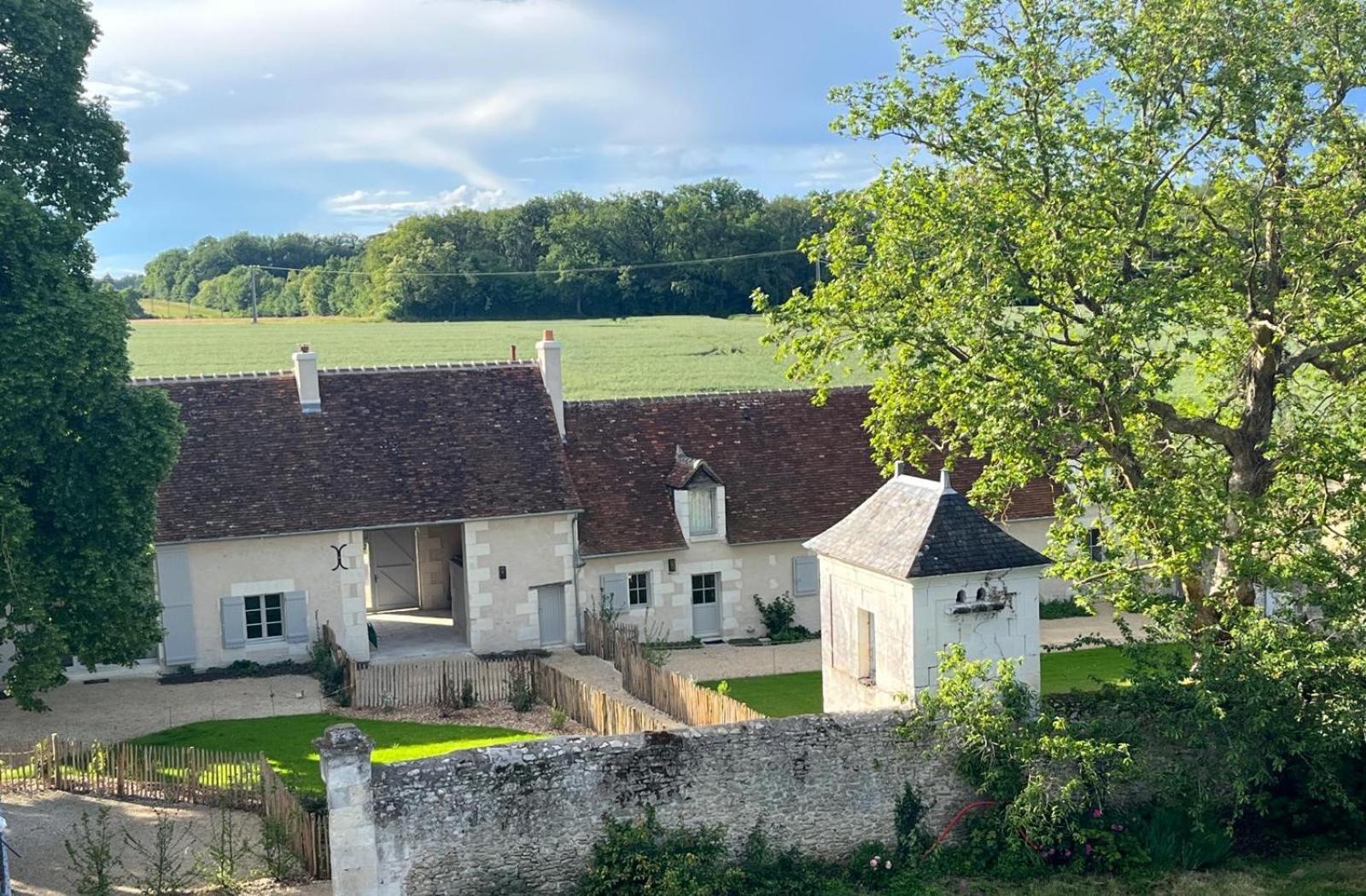 Le Puits Renaissance - Gites De Caractere Et Piscine Chauffee Chambourg-sur-Indre Екстериор снимка