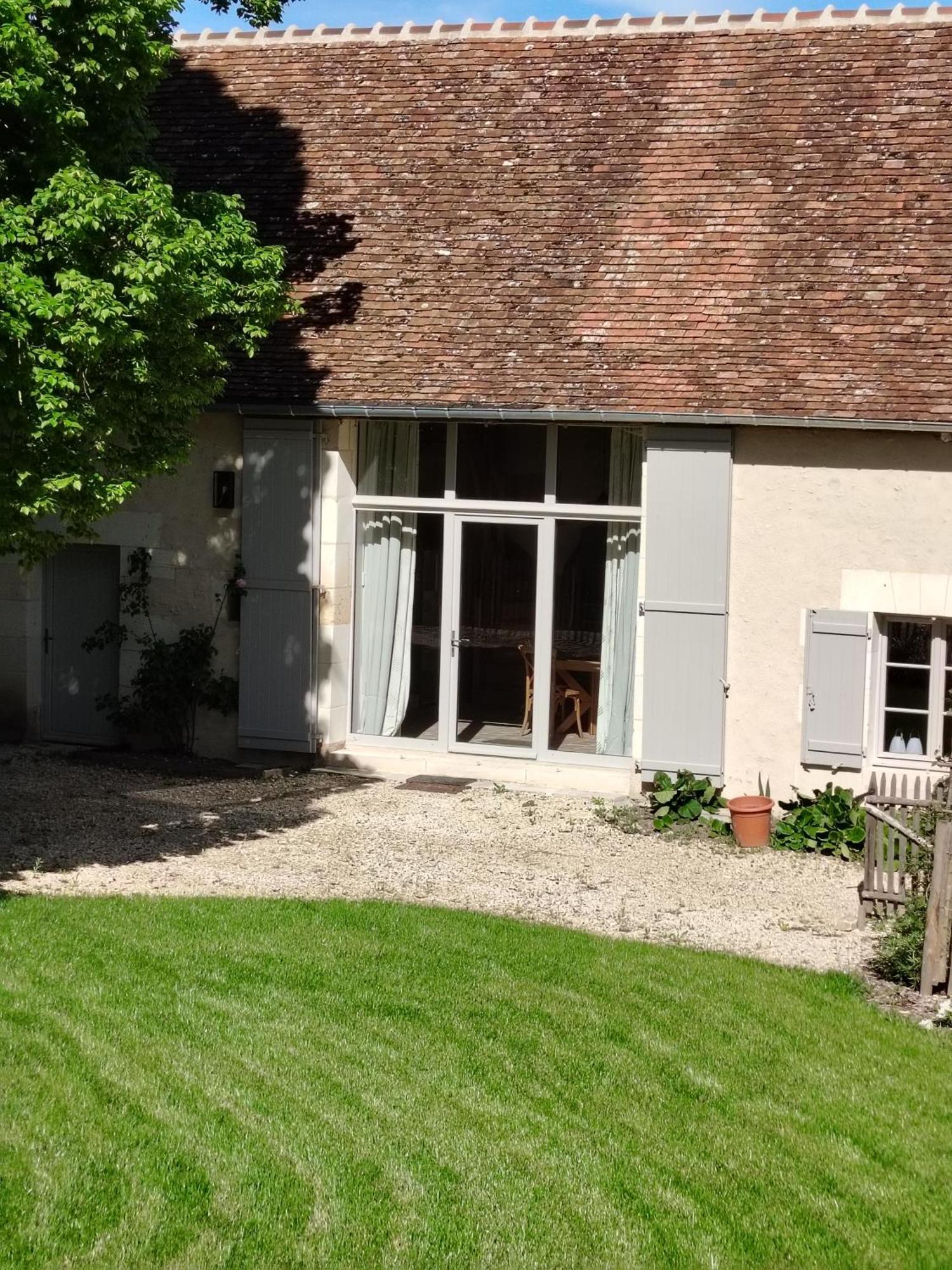 Le Puits Renaissance - Gites De Caractere Et Piscine Chauffee Chambourg-sur-Indre Екстериор снимка