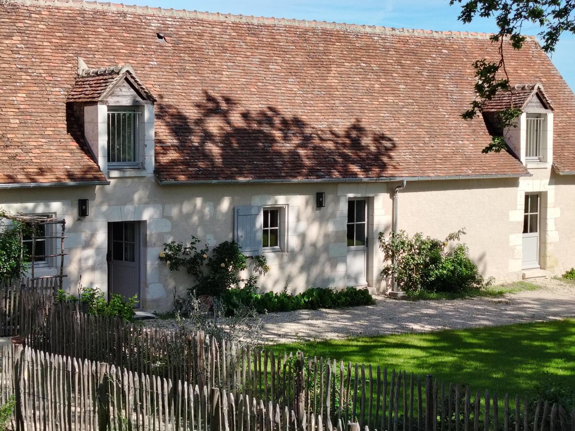 Le Puits Renaissance - Gites De Caractere Et Piscine Chauffee Chambourg-sur-Indre Екстериор снимка